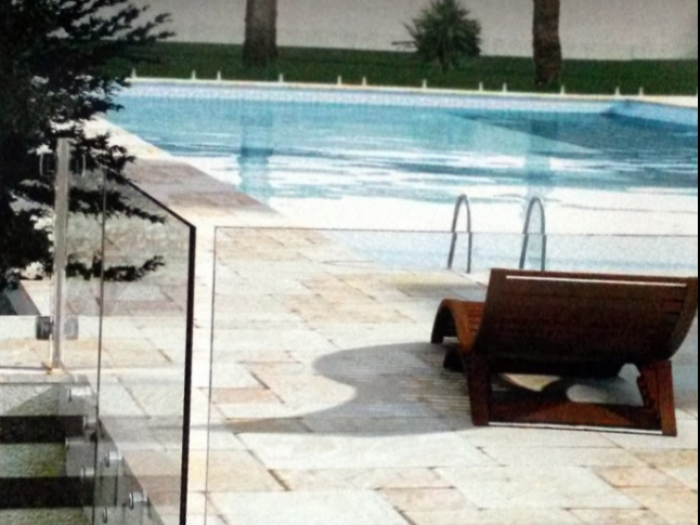 Archisio - Glass Center Mola - Progetto Balaustre in vetro