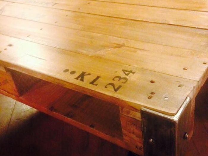 Archisio - Scenography - Progetto Tavoli e tavolini