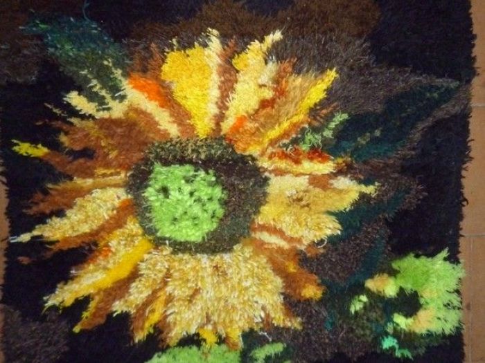 Archisio - Associazione Culturale - Progetto Tessitura di tappeti e arazzi