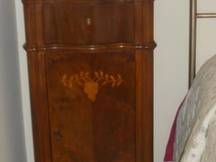 Archisio - De Martino Renato Falegnameria - Progetto Comodini e cassettiere