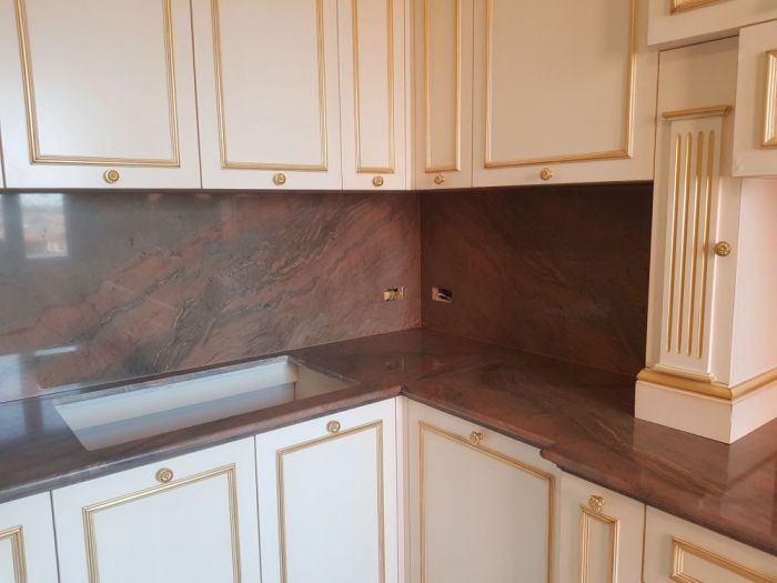 Archisio - Dalla Pozza Marmi Srl - Progetto Cucina in quarzite taj mahal