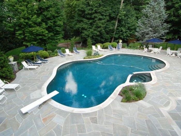 Archisio - Solaris Acqua Sport Srl - Progetto Realizzazione piscine private siamo in grado di lavorare su progetti suggeriti dal cliente anche quando si tratta di design particolari e innovativi