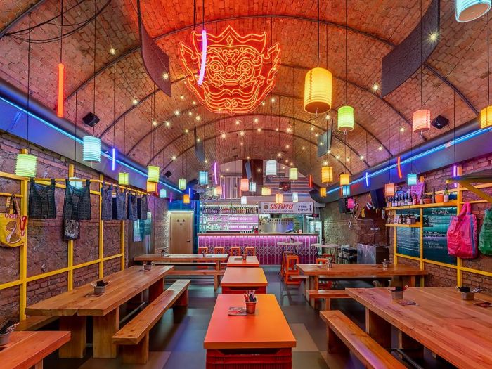 Archisio - Caleidoscopio Architettura E Design - Progetto Tuk tuk thai bar