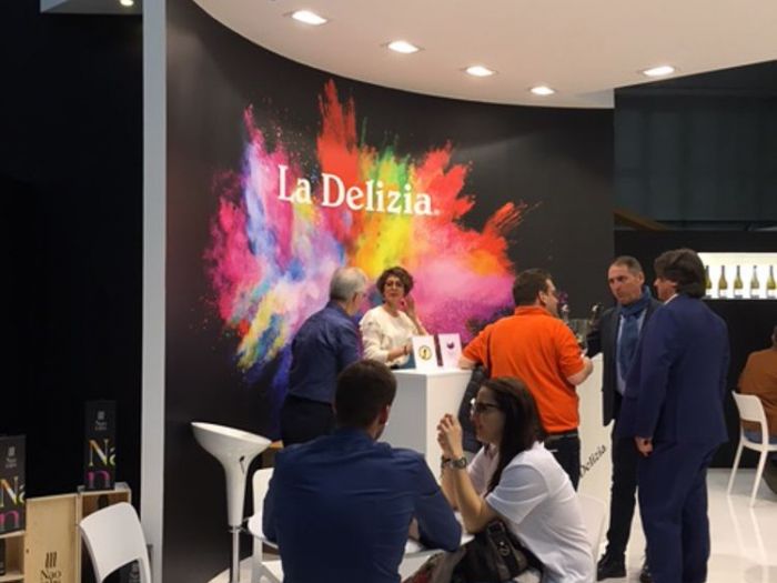 Archisio - Fabio Nassuato - Progetto Vinitaly 2018 stand azienda la delizia