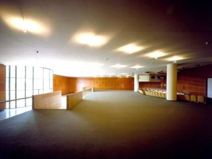 Archisio - Sartogo Architetti Associati - Progetto Auditorium centro espositivo centro servizi nissan