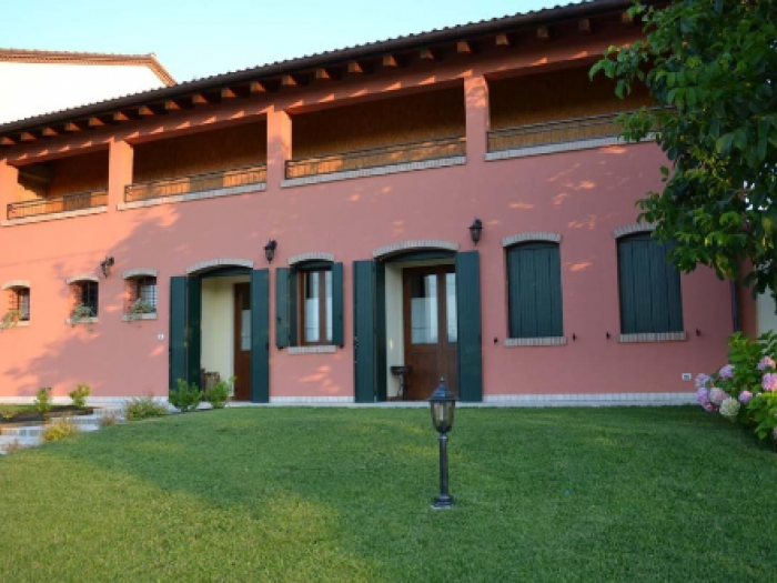 Archisio - Toffoli Loris - Progetto Serramenti in alluminio alluminio-legno acciaio inox