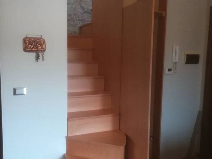 Archisio - Arte Del Legno Di Tomoiaga Nicolae - Progetto Scale in legno