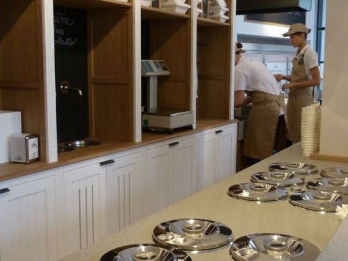 Archisio - Andrea Pontoglio - Progetto Gelateria la romana brescia