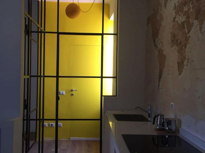 Archisio - Luca Gheghi - Progetto Progetto e realizzazione piccolo appartamento di un amico viaggiatore