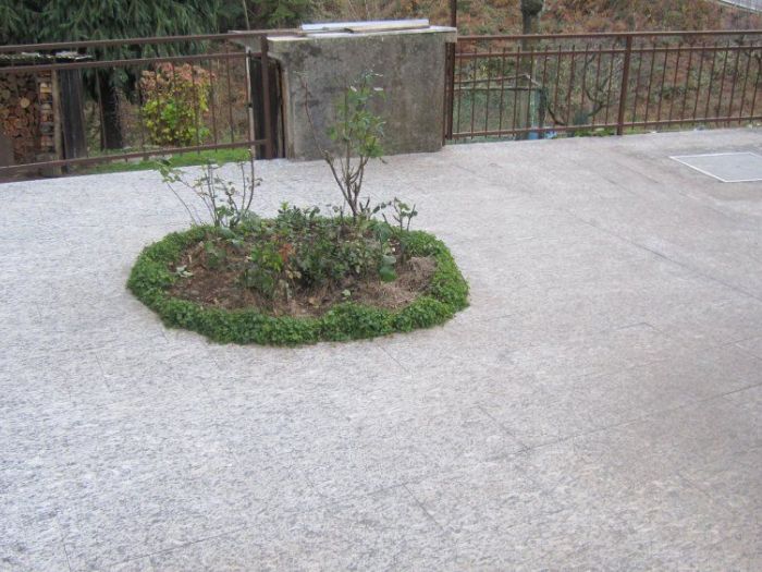 Archisio - Coedil Marmi - Progetto Alcuni lavori balaustra pavimentazione in granito pavimentazione autobloccanti