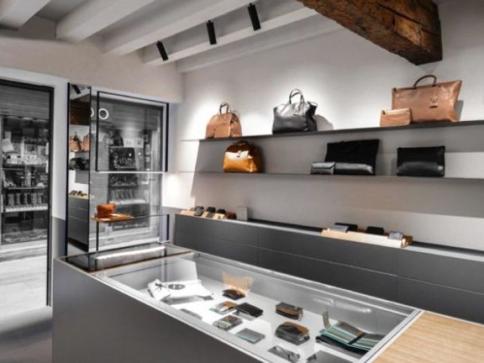 Archisio - Depaolidefranceschibaldan Architetti - Progetto Dudubags flagship store