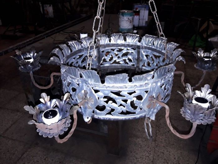 Archisio - Il Ferro Artistico Di Gianluca Fratini - Progetto Lampadari ed oggetti di arredo su misura