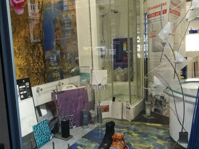 Archisio - Decorart - Arredo Bagno E Complementi Di Arredo - Progetto DECORART IMPRESA EDILE -COMPLENTI DARREDO BAGNO