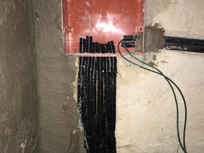 Archisio - Artinnova Ristrutturazioni - Progetto Impianti e controsoffitti