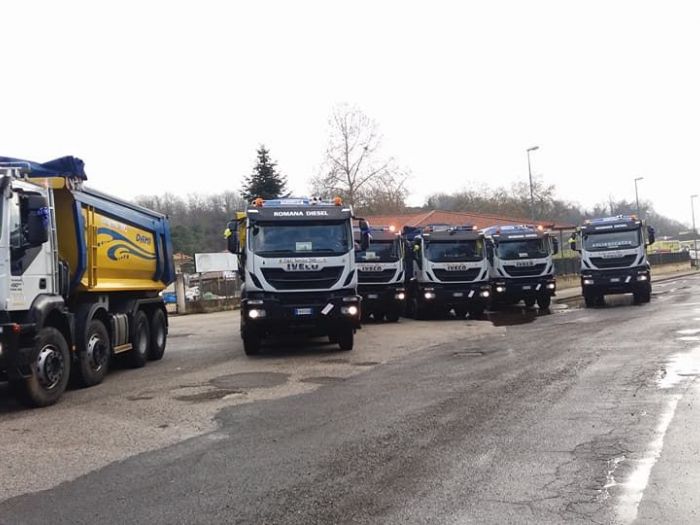 Archisio - Dg Service 2008 D G Service 2008 - Progetto Noleggio mezzi e attrezzature