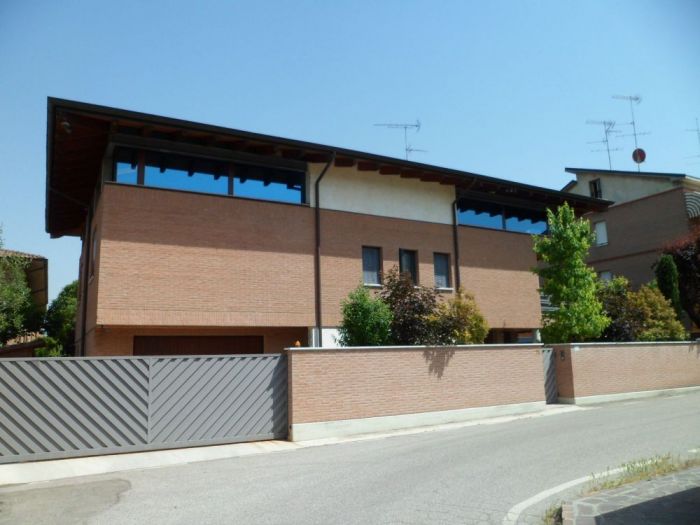 Archisio - Studio Pinelli - Progetto Ristrutturazione ed ampliamento di fabbricato residenziale