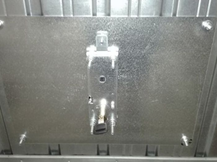 Archisio - Aries Di Michele Bortolotti - Progetto Serrature corazzate di sicurezza per porte basculanti di garage e box