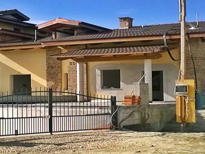 Archisio - Acronis Edilizia - Progetto Ristrutturazione alloggi