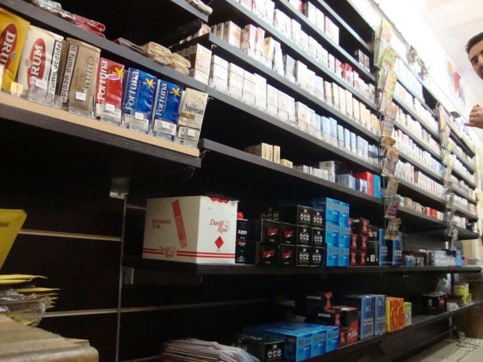 Archisio - Imetallici Di Taverna Andrea Taverna - Progetto Arredamento tabaccheria