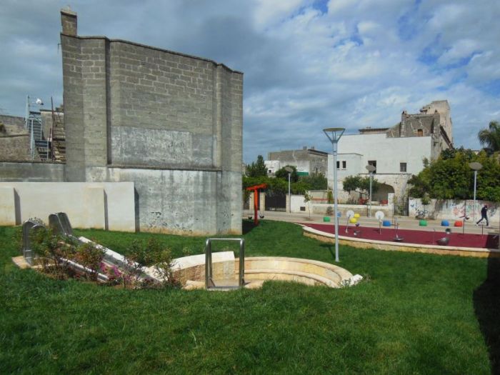 Archisio - Daniele Francesco Santoro - Progetto Cdbedb - citt delle bambine e dei bambini