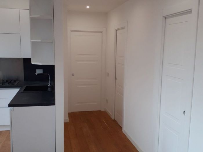 Archisio - Mani Srl Ristrutturazini - Progetto Realizzazione open space appartamento in roma con applicazione decorativo fili di seta giorgio graesan