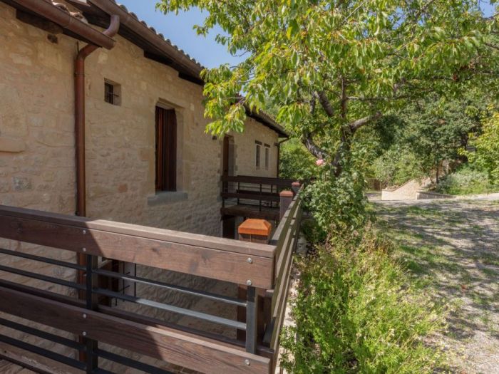 Archisio - Studio Lenzi Associati - Progetto Pietre dellappennino