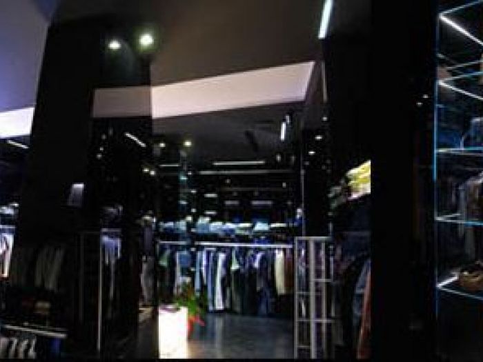 Archisio - Architetti Cipolla - Progetto Negozio