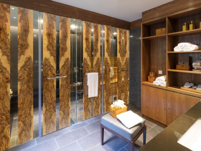 Archisio - Jupiter International srl - Progetto Glass wood