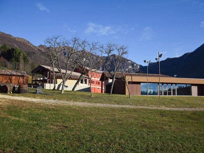 Archisio - Fabio Nassuato - Progetto Recupero borgo rurale case marian