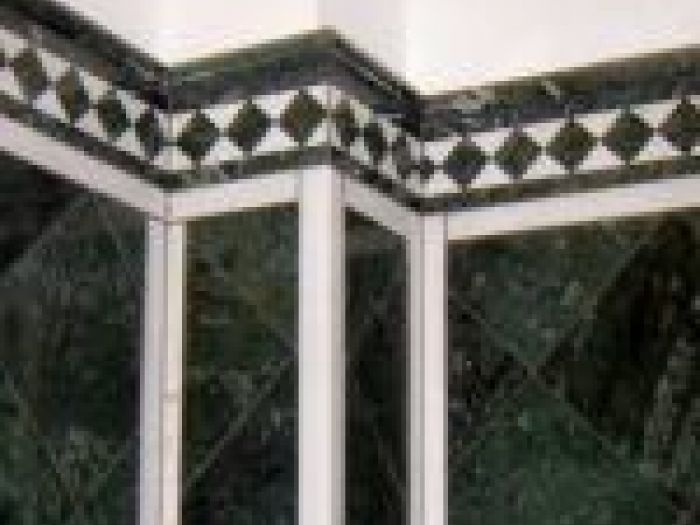 Archisio - Mz Marmi - Progetto Bagni in granito e marmo