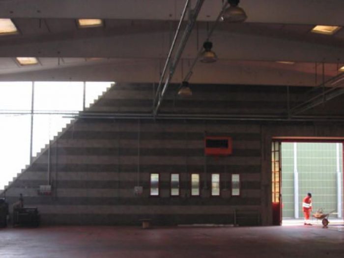 Archisio - Modernaluce Impianti Elettrici - Progetto 2009-2010 sovico officina meccanica