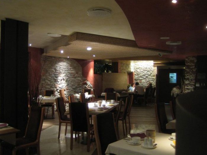 Archisio - Mauro Rossaro - Progetto Luna rossa