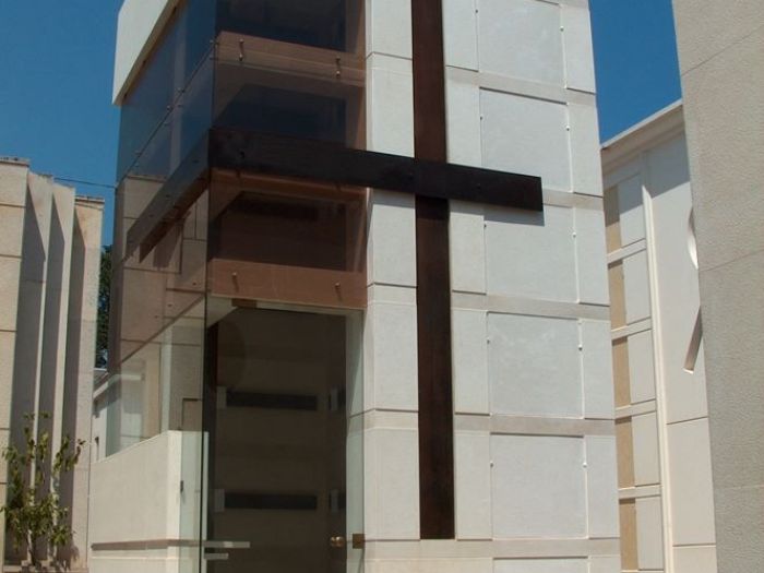 Archisio - Pedone Working - Progetto Edicola funeraria