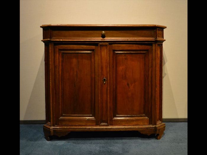 Archisio - Araba Fenice Antichit - Progetto Mobili