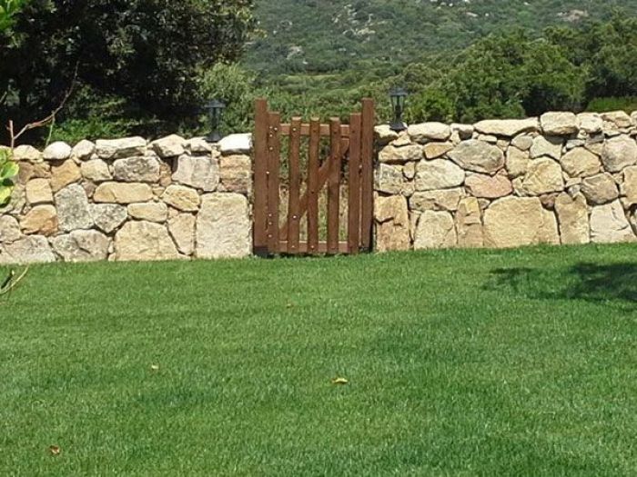 Archisio - Falegnameria Fratelli Frisanco srl - Progetto Cancelli e scale in legno