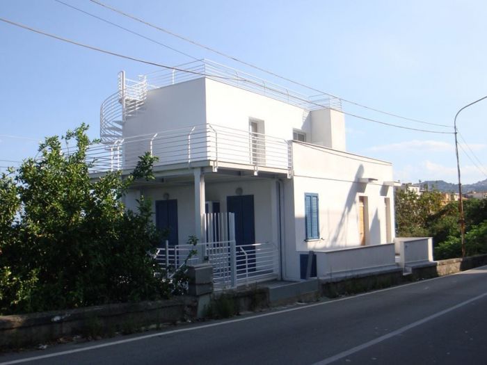 Archisio - Stefano Costantino - Progetto Ristrutturazione di un vecchio edificio