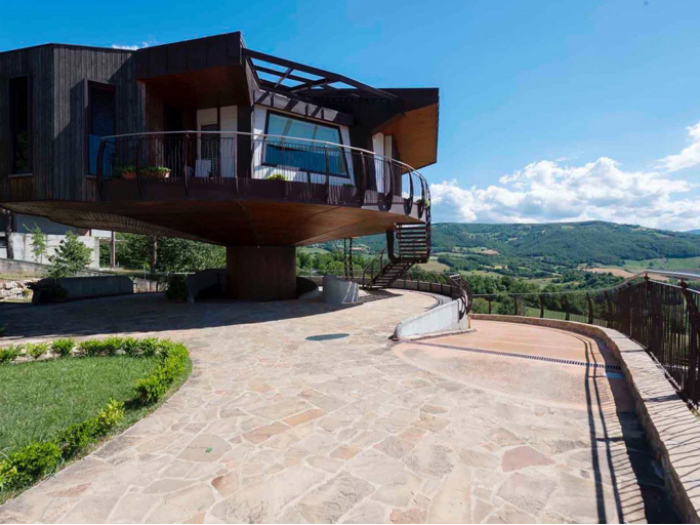 Archisio - Protek - Progetto Casa in legno ruotante