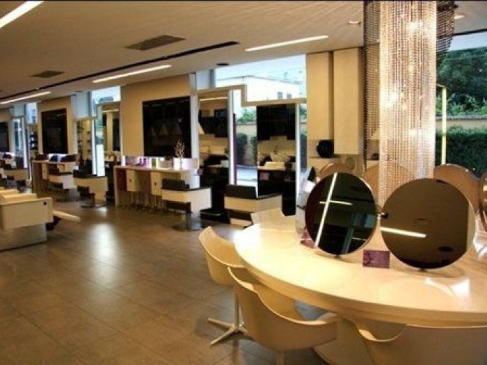 Archisio - Fulvia Ottaiano - Progetto Parruccheria caserta agostino corbelli