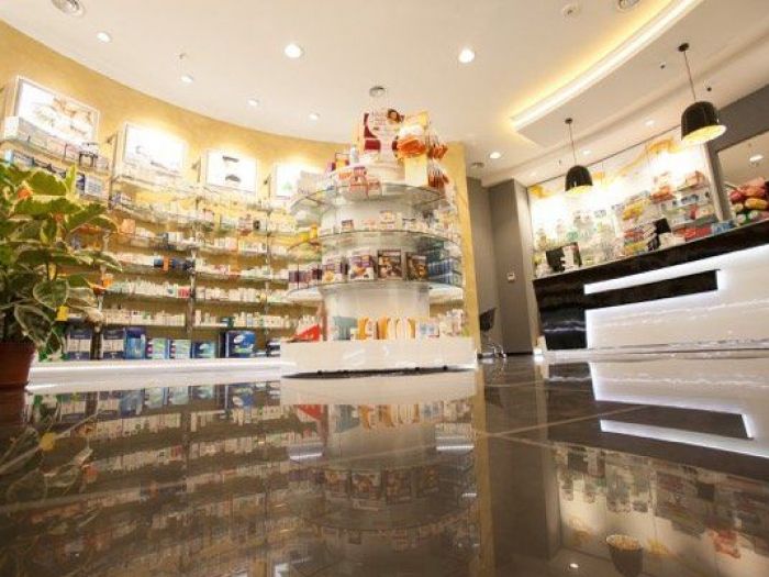 Archisio - Francesco Del Piano - Progetto Farmacia franchini sermoneta