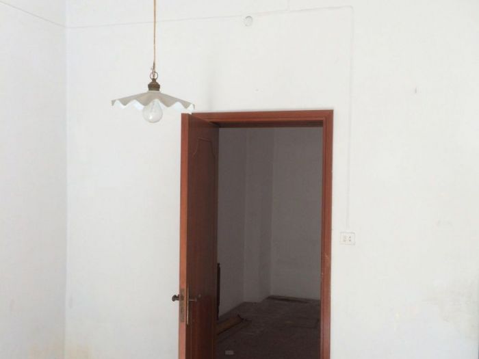 Archisio - Alessandro Restori - Progetto Restyling appartamento al maretra antico e contemporaneo