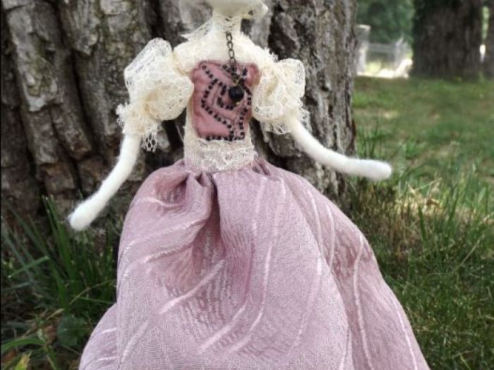 Archisio - Pupillae Art Dolls - Progetto Bambole di feltro maria antonietta