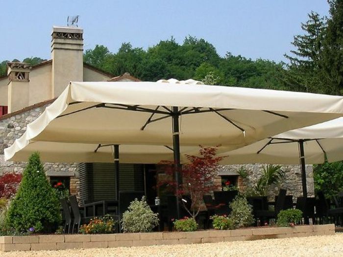 Archisio - Vip Tende - Progetto Grandi ombrelloni