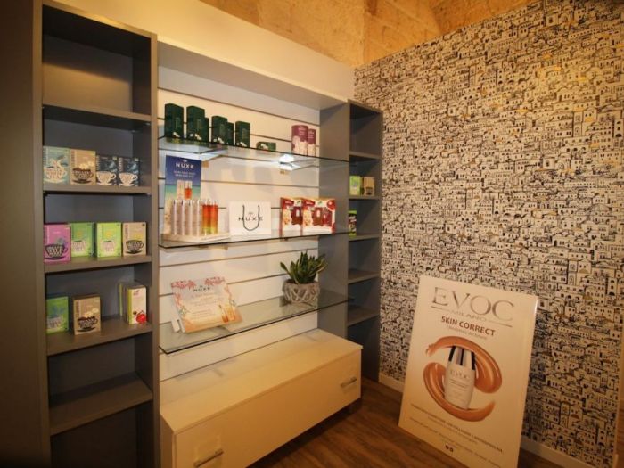 Archisio - Roselli Architects - Progetto Parafarmacia apoteka