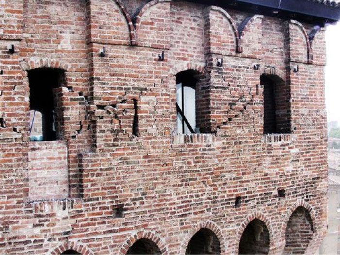 Archisio - Giulia Goldoni - Progetto Restauro rocca estense di san felice sp