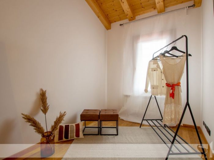 Archisio - Elisa Cattelan - Progetto Da una parete arancione ad uno stile etnic chic