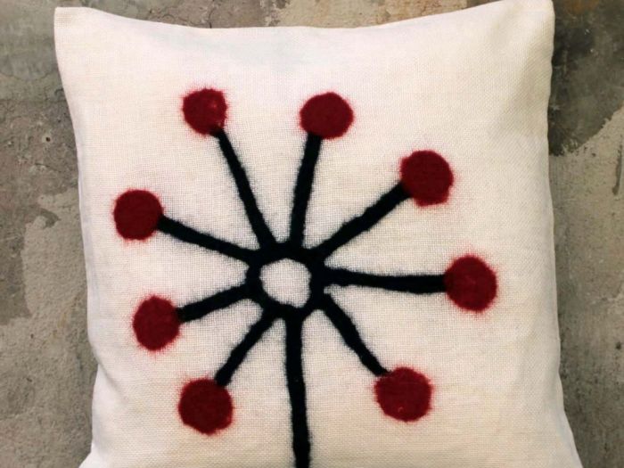 Archisio - Elena Kihlman Disegna E Produce Tessuti Darredamento Accessori Per Arredamenti - Progetto Cuscini decorativi