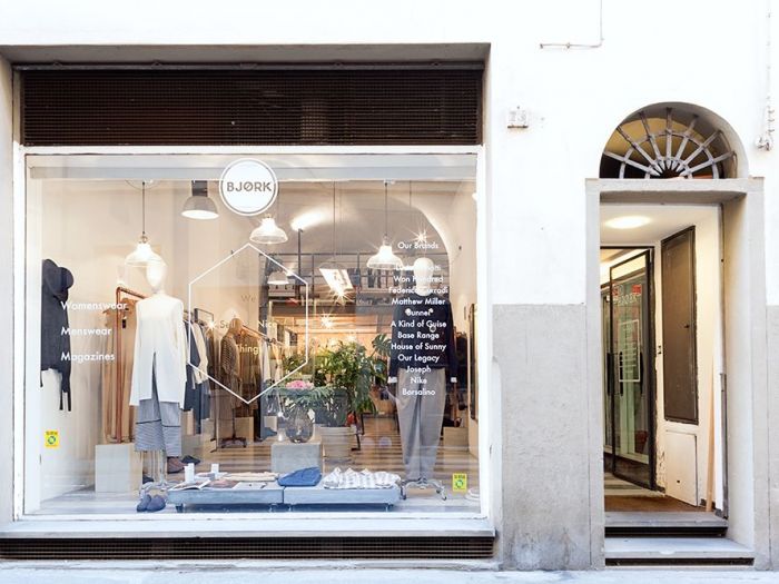 Archisio - Giacomo Ciolfi - Progetto Bjork - an indipendent store in florence
