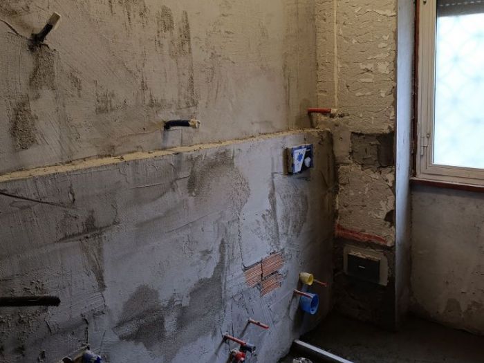 Archisio - Mani Srl Ristrutturazini - Progetto Realizzazione nuovo bagno roma zona laurentina