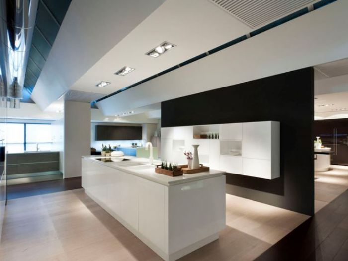 Archisio - Dario Poles - Progetto Interior design showroom