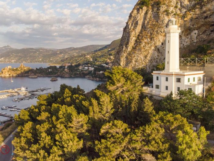 Archisio - Rosario Scalia - Progetto Servizi fotografici di interni